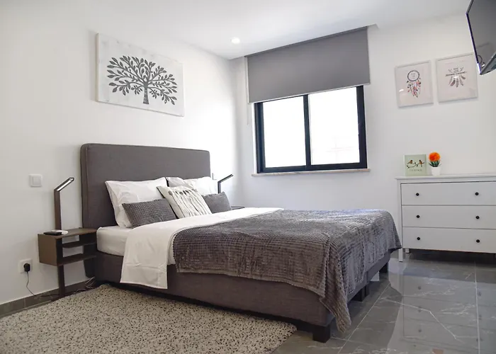 Lovely Home Cruzeiro Praia Da Rocha. Pets Welcome