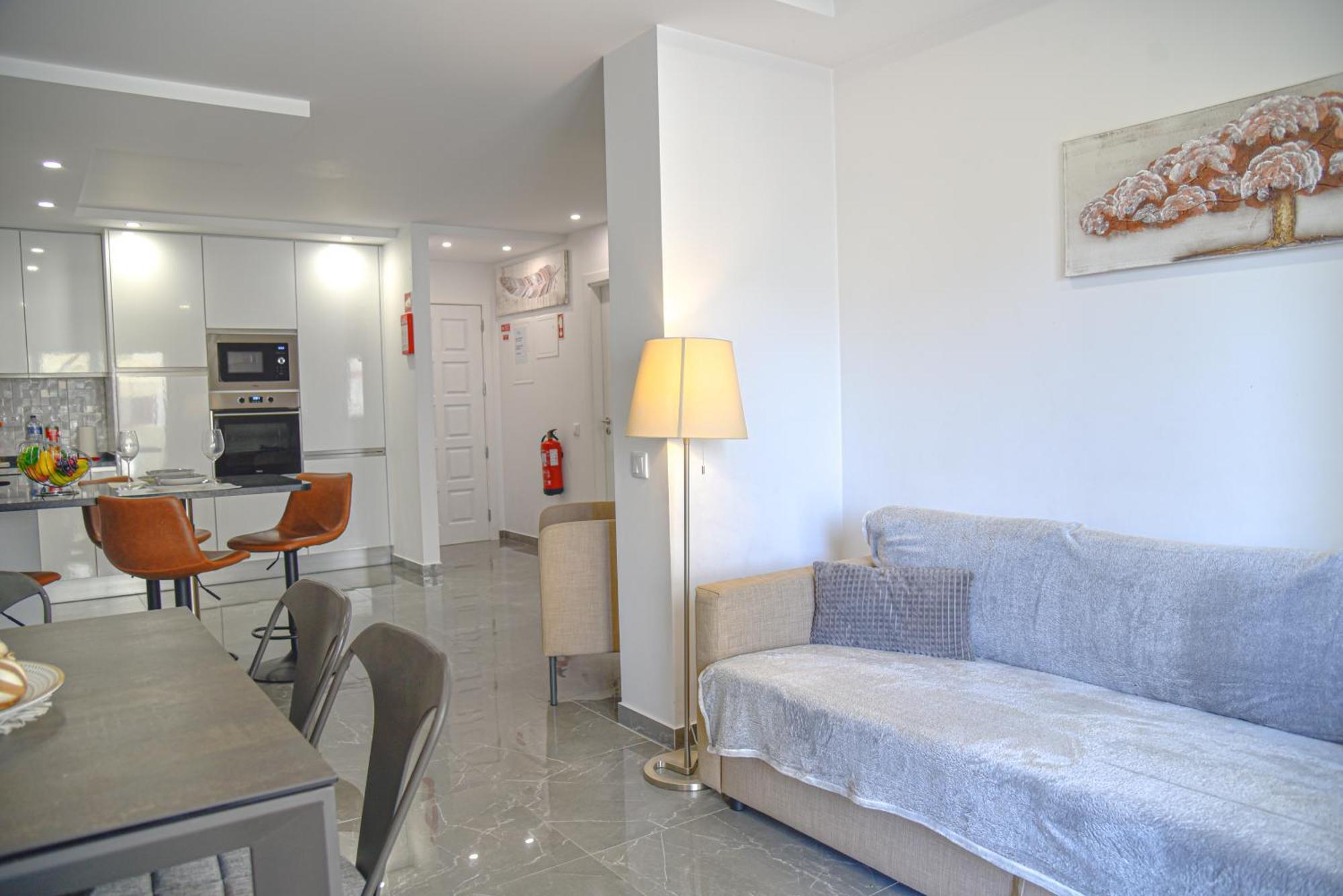 Lovely Cruzeiro Da Rocha. Pets Welcome Portimao
